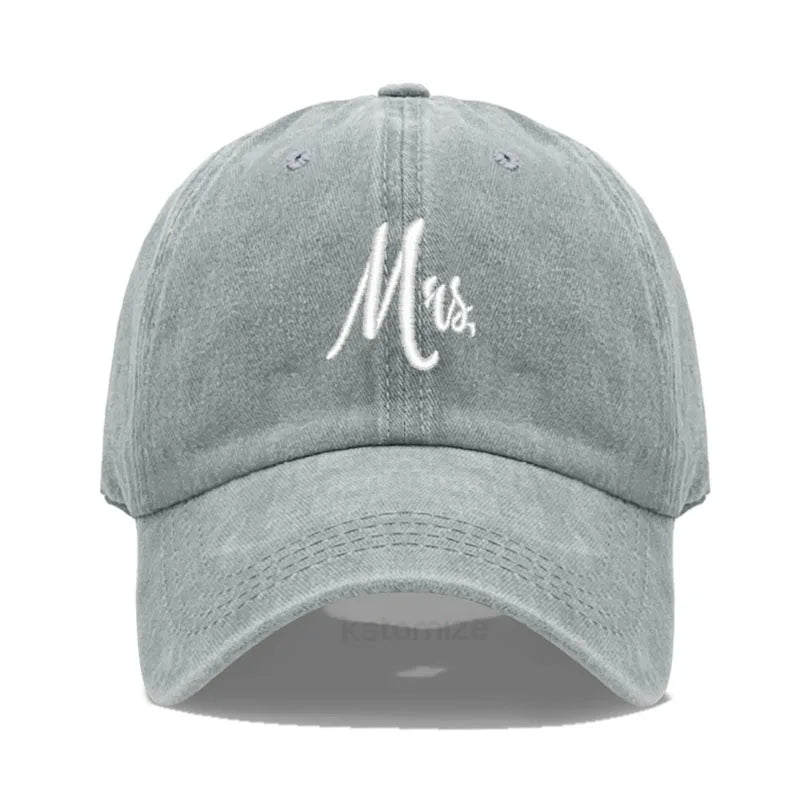 Matching Mr. & Mrs. Baseball Cap Men's Women's Cotton Embroidery Sport Golf Caps Bridal Gift Newlywed Honeymoon Wedding Gift