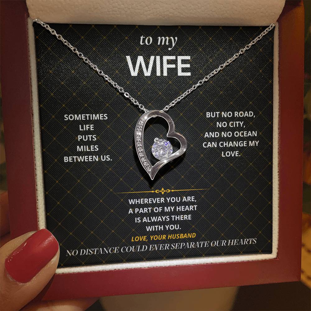 S75 - No Matter The Distance – Forever Love Necklace From Husband
